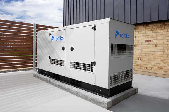 Industrial gas generator